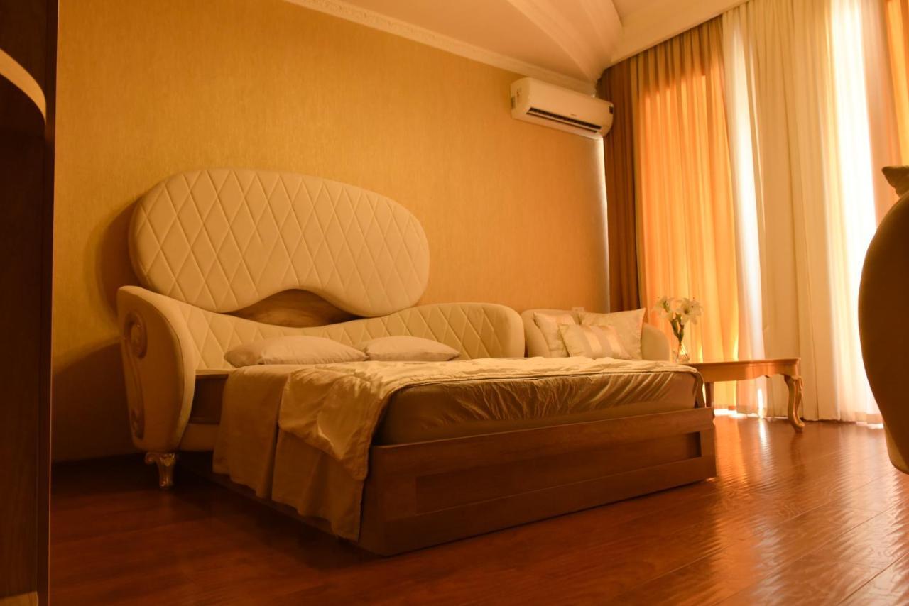 Apartment Elizabeth In Old Tiflis Exterior foto